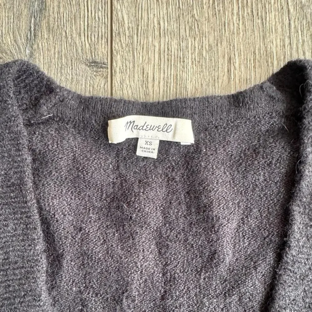 Madewell black cardigan size xs